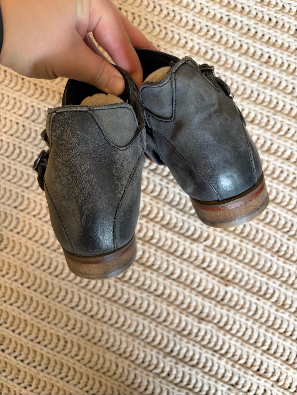 Free People Womens Braeburn Gray Distressed Leather Ankle Boot - Picture 4 of 8